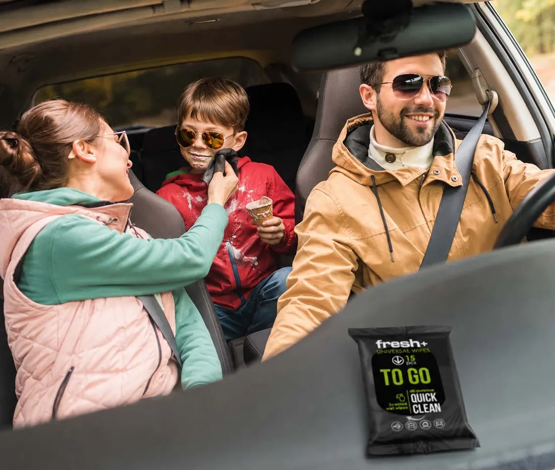 Вологі серветки fresh+ To Go в автомобілі